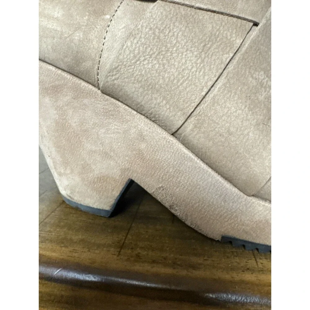 Eileen Fisher Women’s 9 Tan Leather Ankle Boots Wedge Booties Modern Minimalist